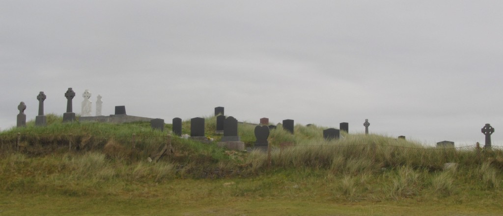 Burial Ground at Teampall Chaomháin, Inis Oírr (photo from Ciara Grogan)